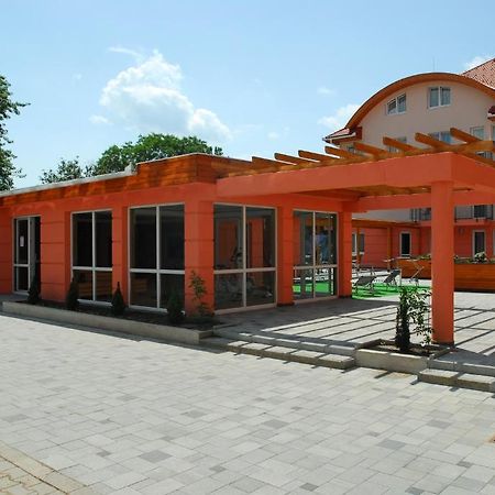 Panorama Wellness Apartman Hotel Hajdúszoboszló Exteriör bild