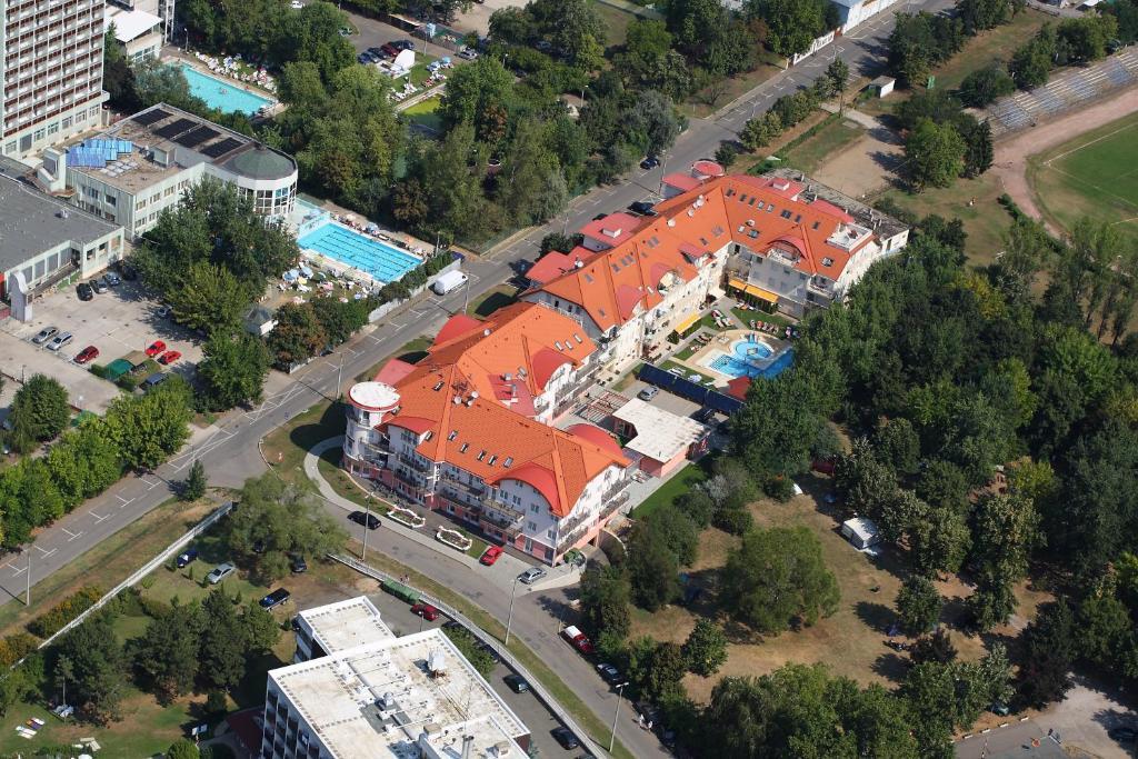 Panorama Wellness Apartman Hotel Hajdúszoboszló Exteriör bild
