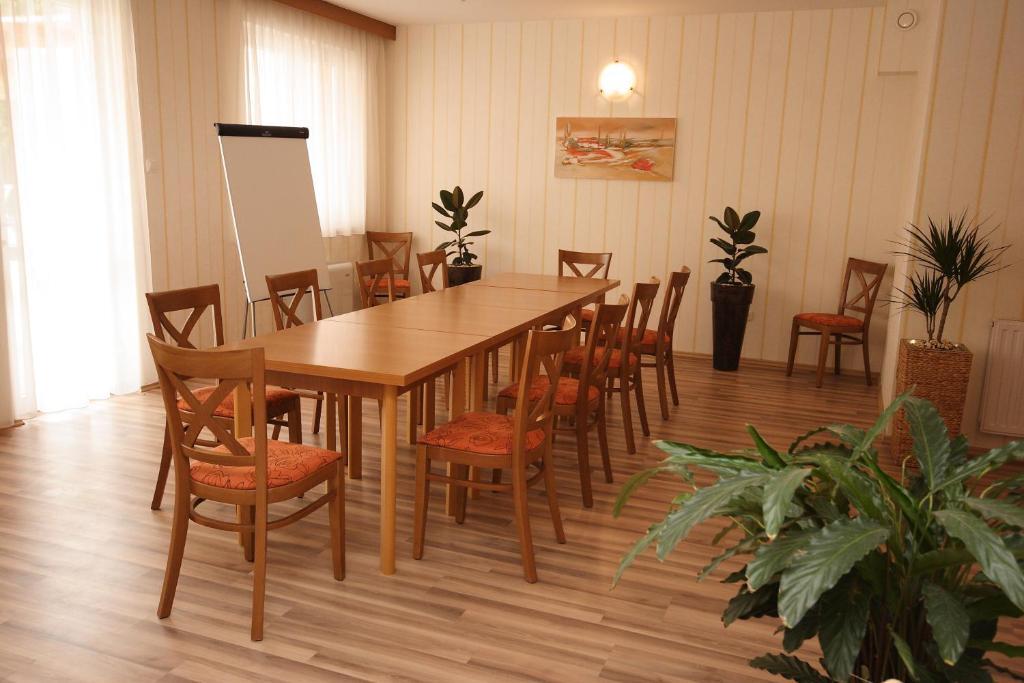 Panorama Wellness Apartman Hotel Hajdúszoboszló Exteriör bild